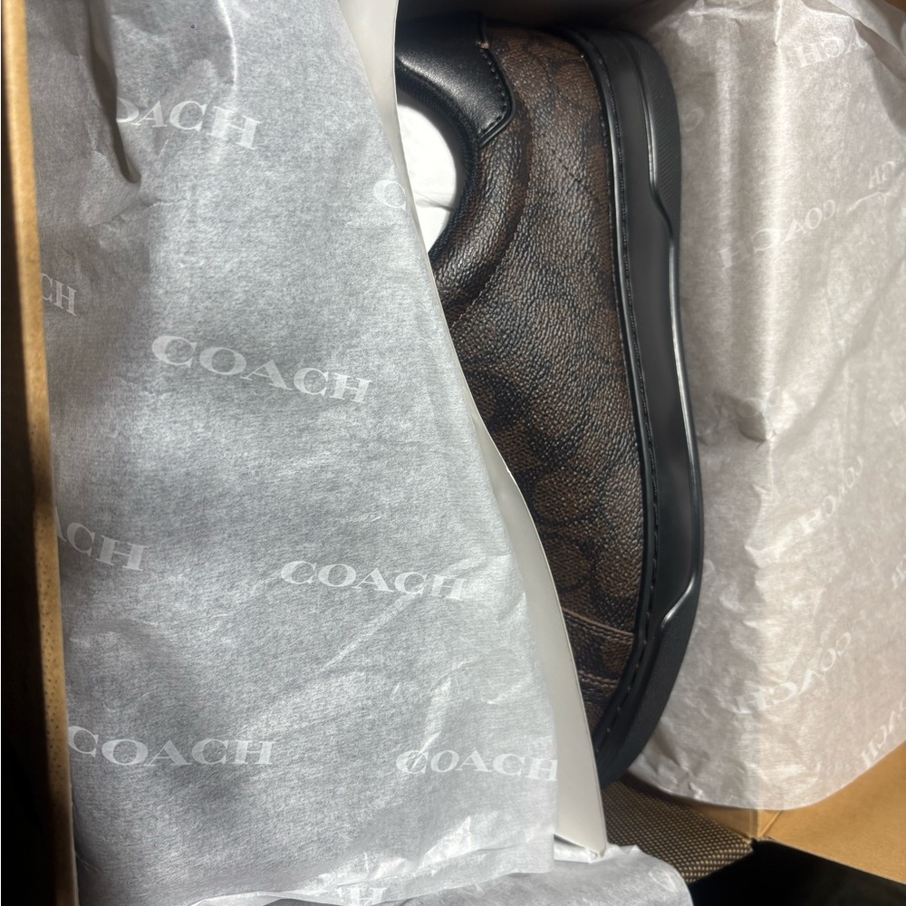 Coach Men's High Line Sneakers in Signature Canvas - Picture 3 of 5